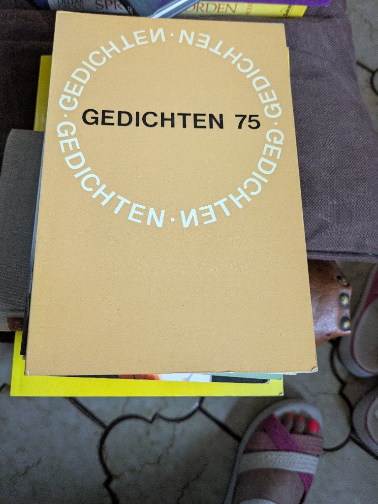 Gedichten 75, Ophalen of Verzenden, Zo goed als nieuw