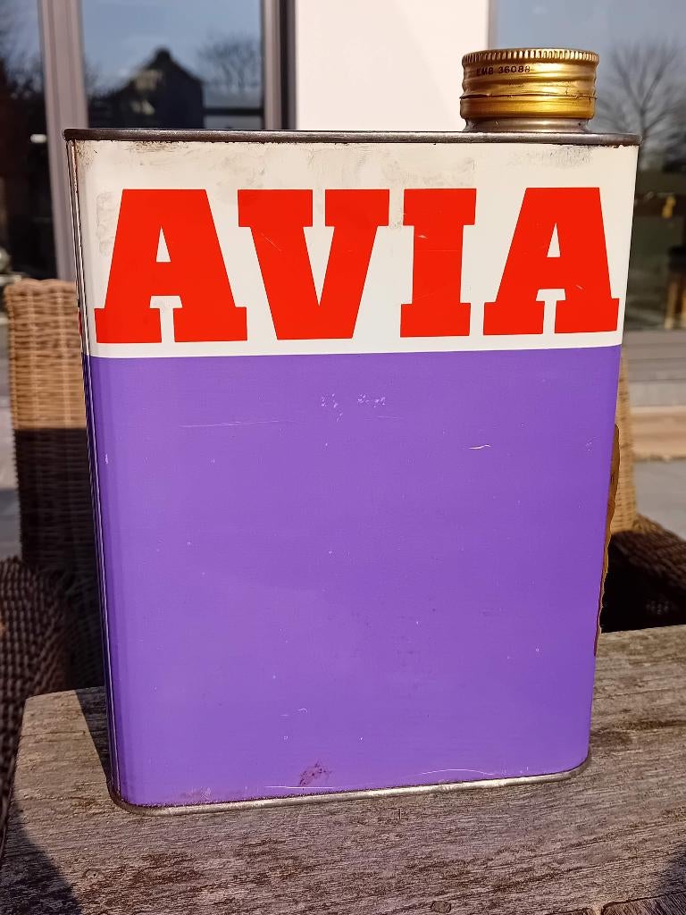 Bidon d'huile AVIA rare, Enlèvement ou Envoi, Comme neuf