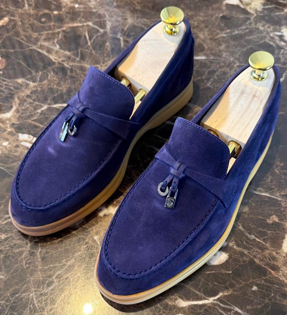 Loro Piana Summer Charm Paars Suède maat 36, Kleding | Dames, Schoenen, Overige kleuren, Instappers, Ophalen of Verzenden, Gedragen