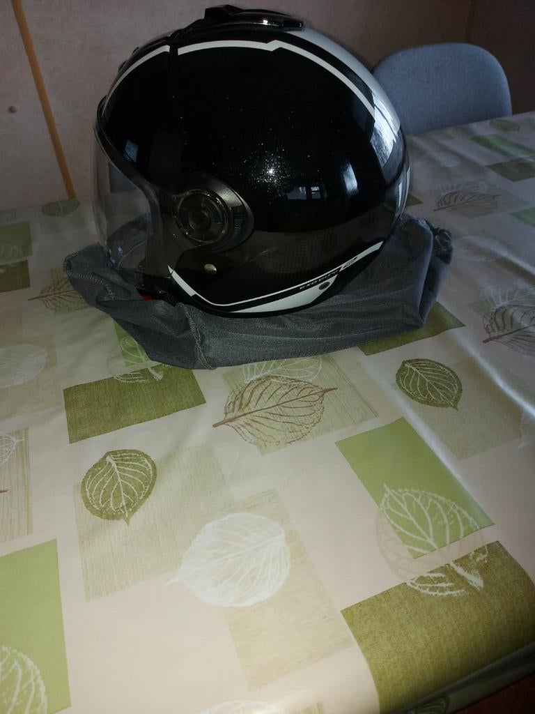 Scorpion Exo 2 helm, Ophalen