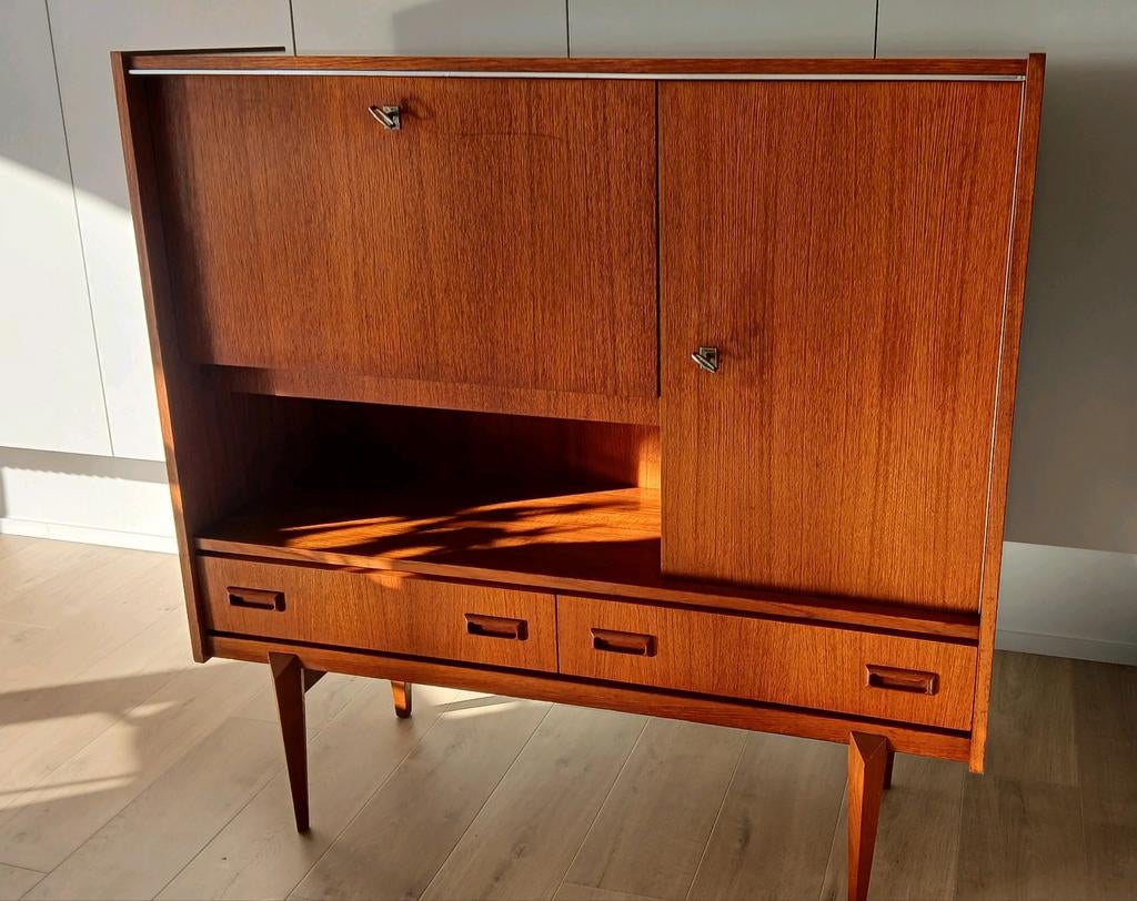 Meuble de bar en teck au design vintage., Enlèvement