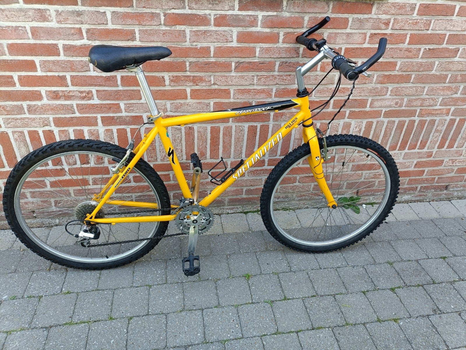Specialized hardrock sport maat M, Zo goed als nieuw, Geen vering, 53 tot 57 cm, Ophalen