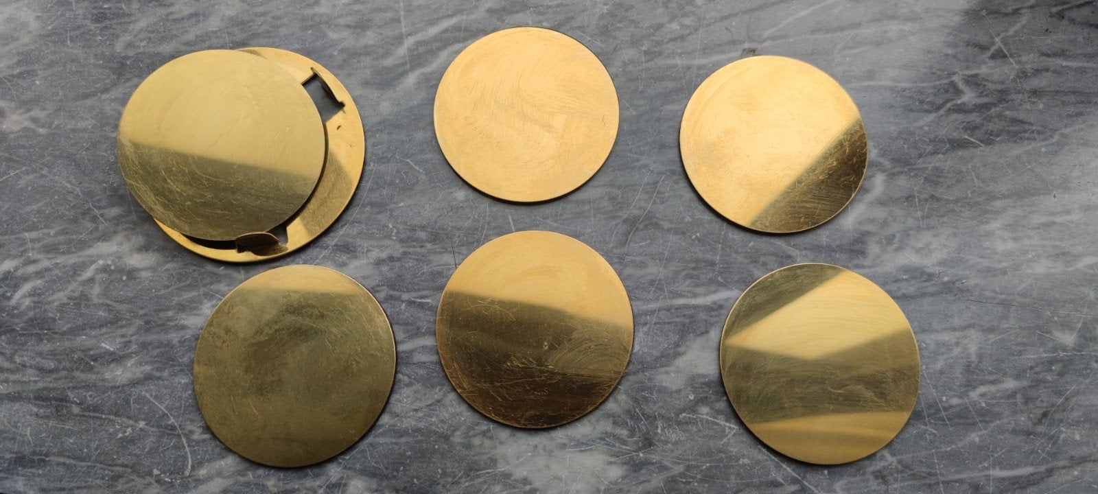 dessous de verre en métal doré Maison du Monde, Maison & Meubles, Accessoires pour la Maison | Miroirs, Enlèvement ou Envoi