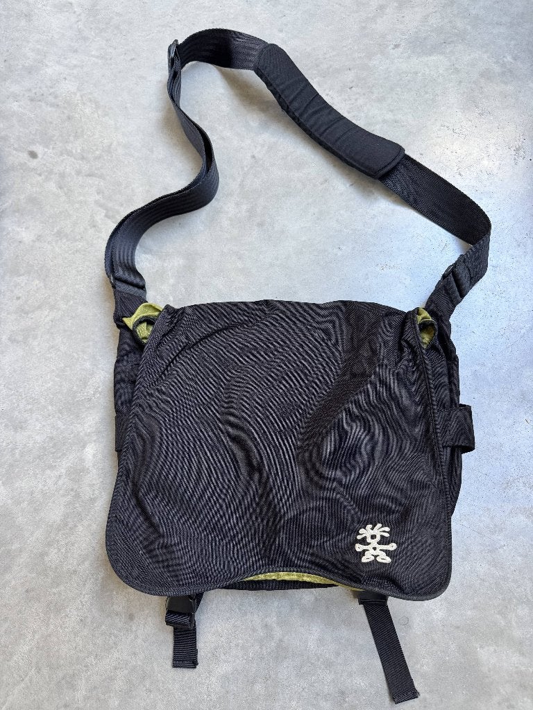 Messenger bag Crumpler Little Pimp 12″ incl. laptophoes, Ophalen of Verzenden, Zo goed als nieuw, Zwart, Overige merken