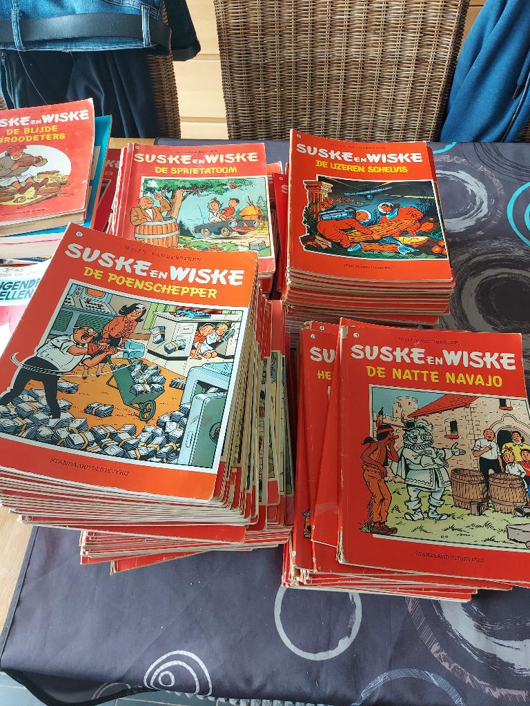 Meer dan 300strips suske en wiske, nero, jommeke, kiekeboe, Boeken, Stripverhalen, Ophalen of Verzenden, Gelezen