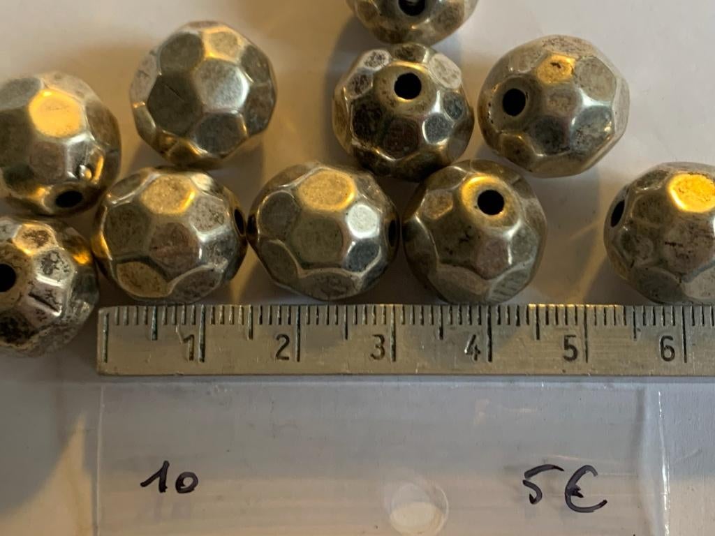 10 metalen kralen, Enlèvement ou Envoi, Neuf, Perle