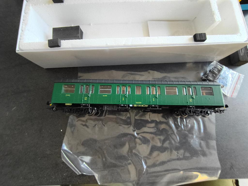 L-rijtuig 1/2 klas NMBS SNCB Olaerts, Hobby en Vrije tijd, Modeltreinen | H0, Wisselstroom, Analoog, Ophalen, Overige merken