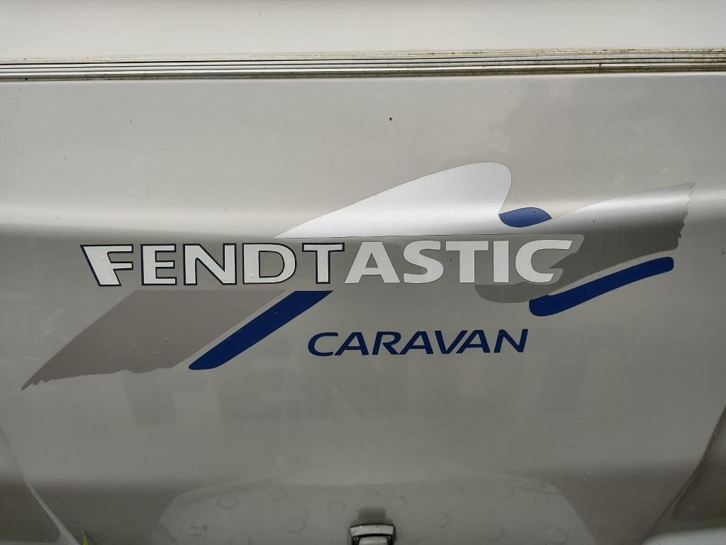 Fend (tastic) Caravan 540 en très bon état !, Coin salon convertible, Jusqu'à 4, 5 à 6 mètres, Poêle