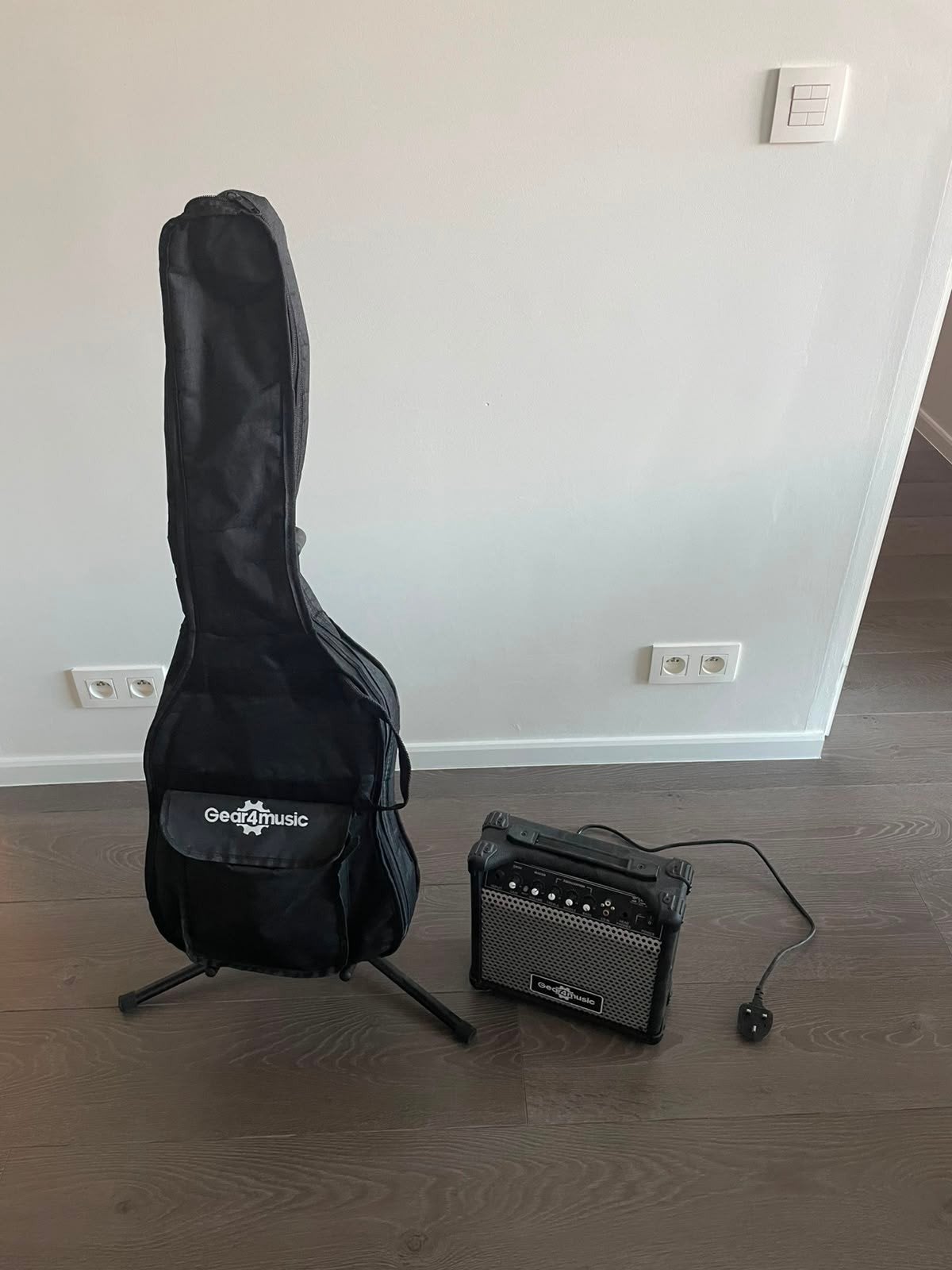 Linkshandige elektrische gitaar, Muziek en Instrumenten, Behuizingen en Koffers, Ophalen, Elektrische gitaar