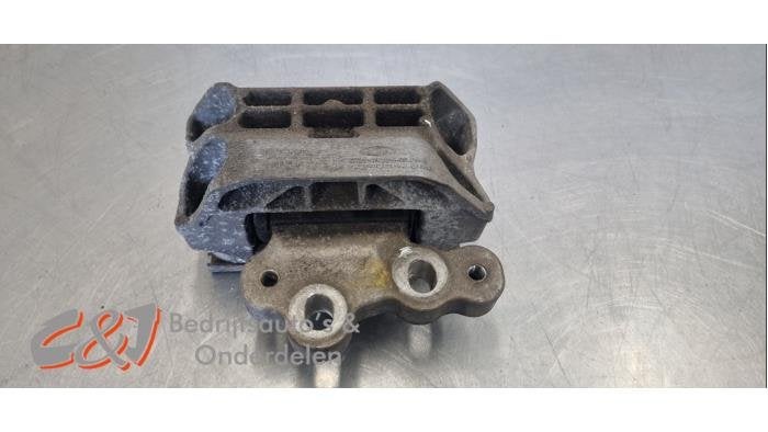 Versnellingsbak Steun van een Ford Tourneo Custom, Gebruikt, -, -, Ophalen of Verzenden