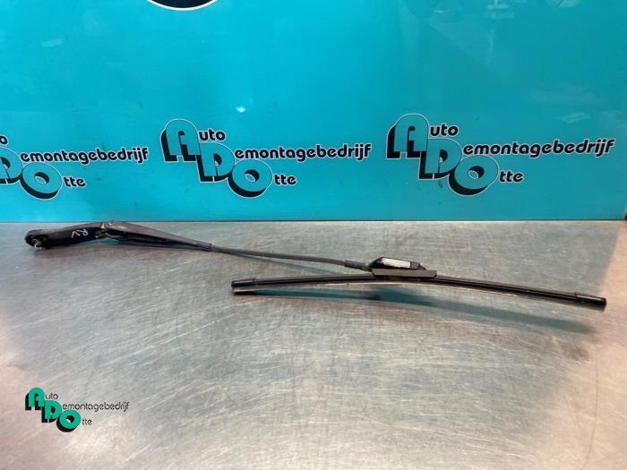 Ruitenwisserarm voor van een Ford Mondeo (Mondeo 07-), Gebruikt, -, -, Ophalen of Verzenden