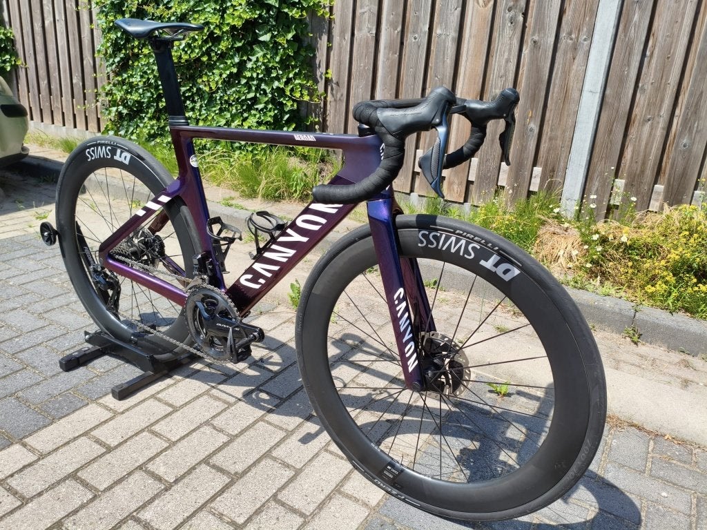 Canyon Aeroad CFR - Dura Ace Di2 - Powermeter - Full Carbon, Vélos & Vélomoteurs, Vélos | Vélos de course, Autres marques, Comme neuf