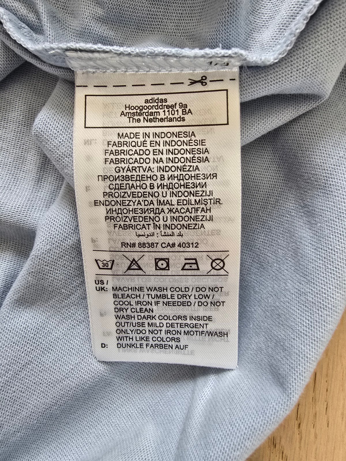 Adidas crop top L, Maat 42/44 (L), Nieuw, Korte mouw, Verzenden