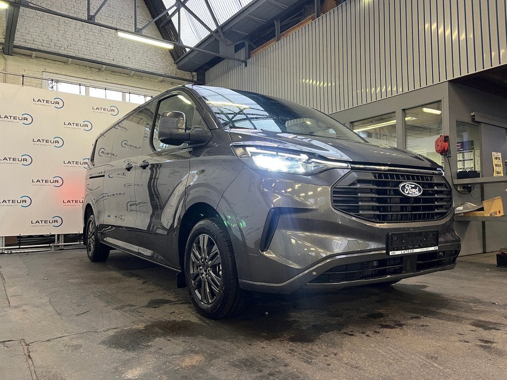Ford Transit Custom 320L Limited 2.0 TD 136Pk / 100kW M6, Autos, 100 kW, Argent ou Gris, Achat, Euro 6