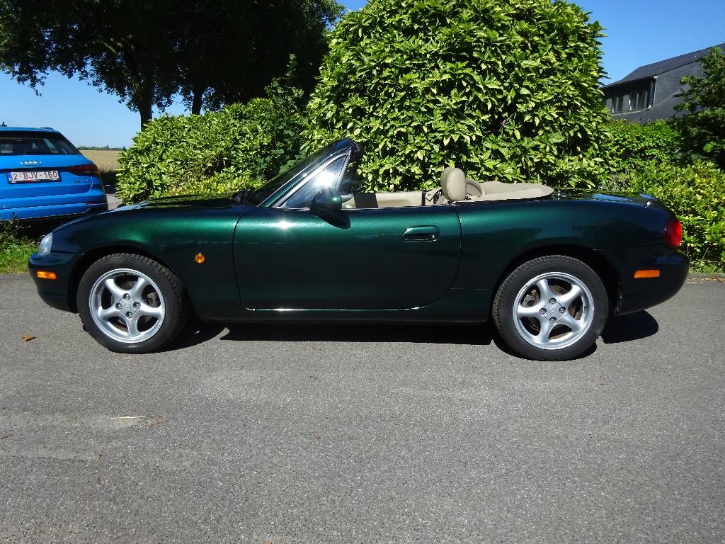 MAZDA MX-5, Achterwielaandrijving, Beige, 4 cilinders, Cabriolet