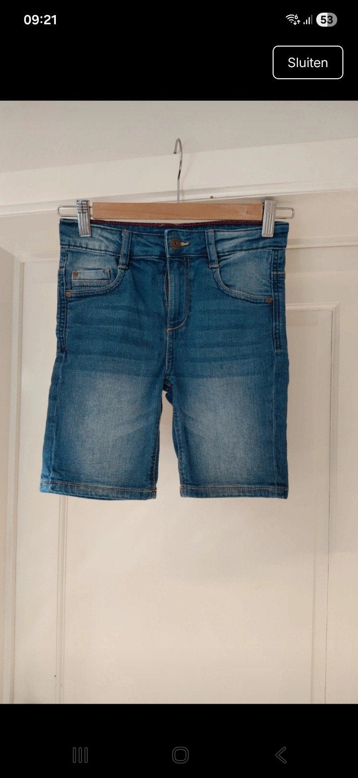 2 shorts en jean Bristol taille 134, Pantalon, Garçon, Enlèvement ou Envoi, Comme neuf