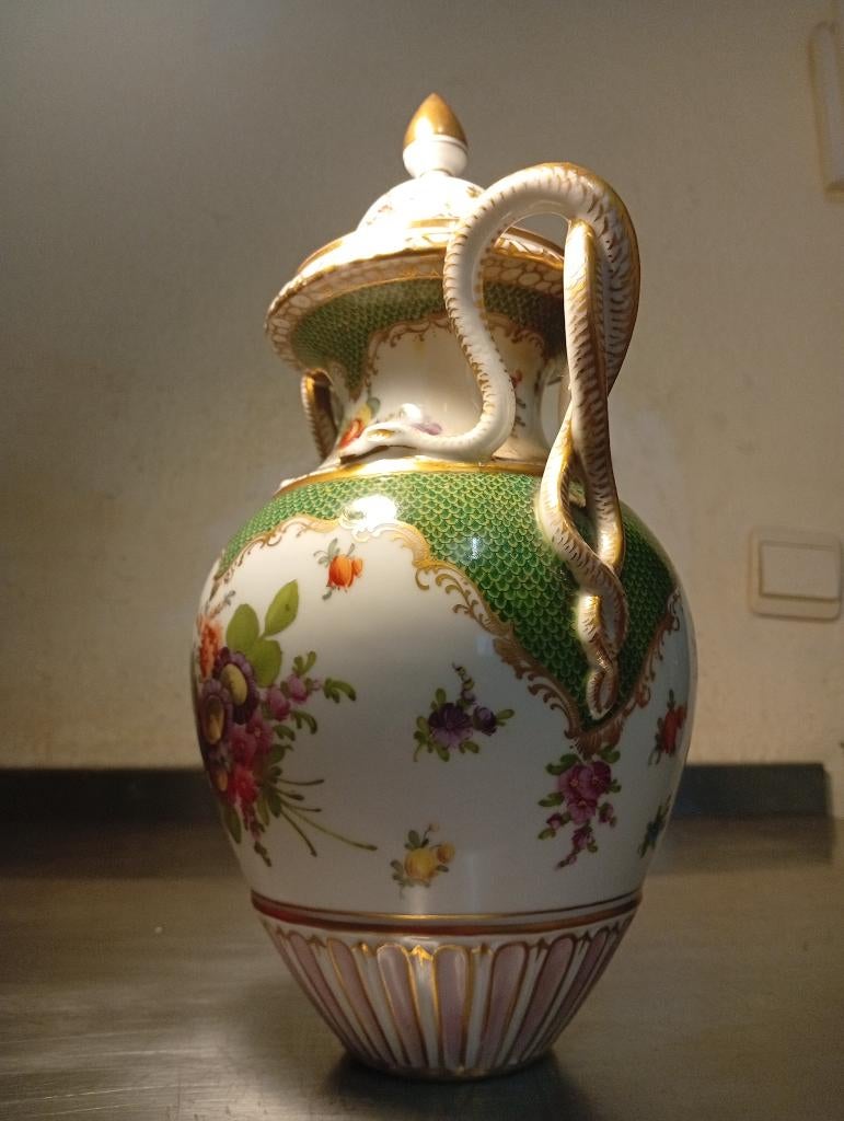 Vase de Saxe ,Serpents  ,Porcelaine XIXe  Écailles & Fleurs, Enlèvement