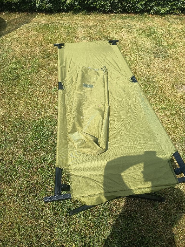 Ferrino XL veldbedden, Ophalen, Zo goed als nieuw, Overige