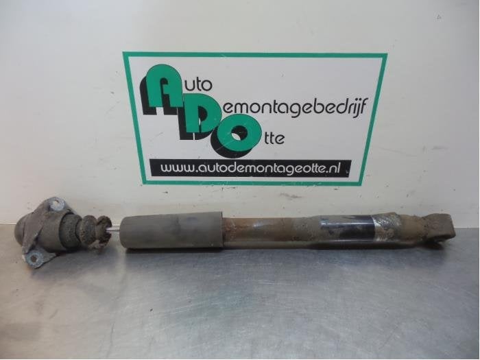 Amortisseur arrière gauche d'un Volkswagen Fox (Fox 05-), Volkswagen, -, 3 mois de garantie, Utilisé