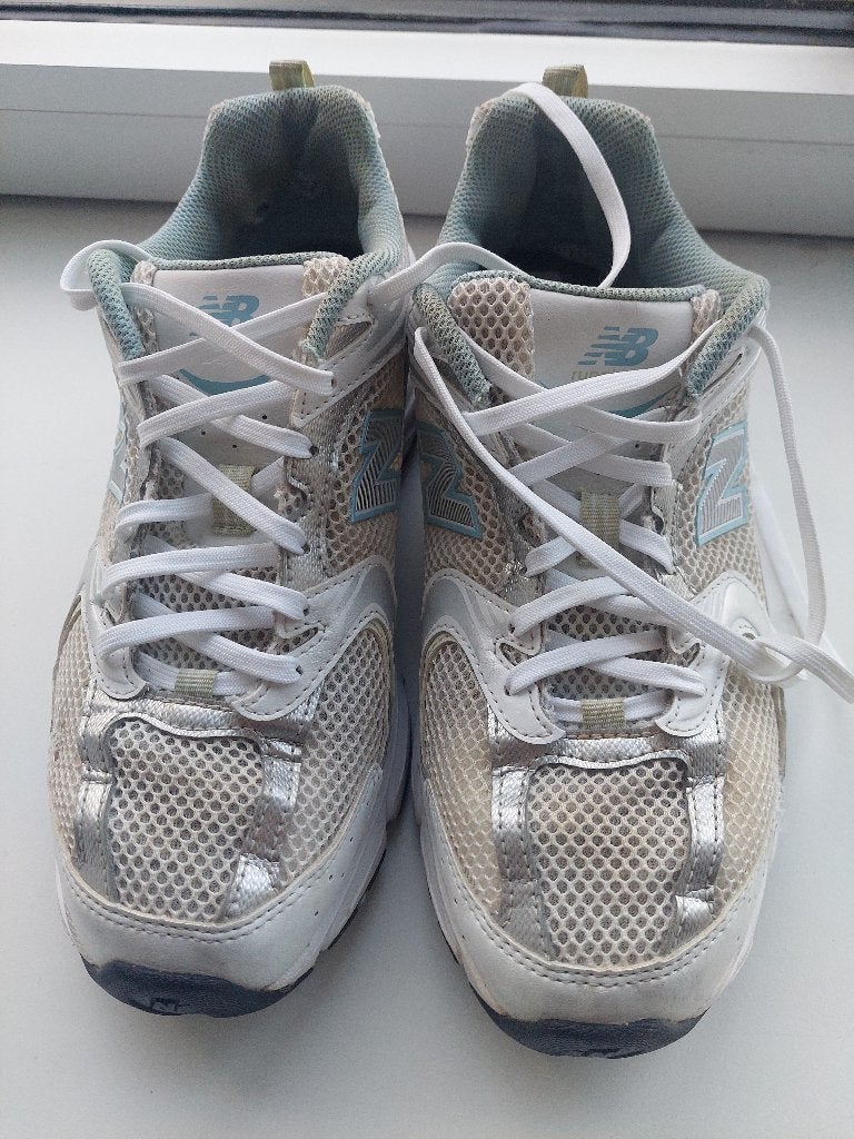 Chaussures 40.5, Enlèvement