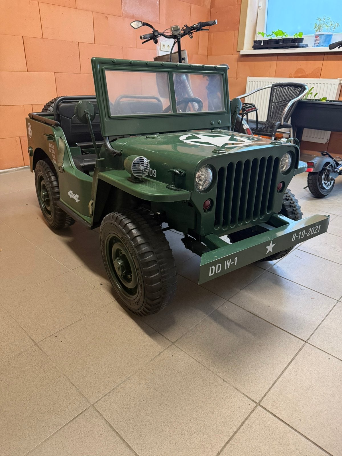 ELEKTRISCHE KINDERAUTO LEGER-JEEP 4X4, Enlèvement, Comme neuf