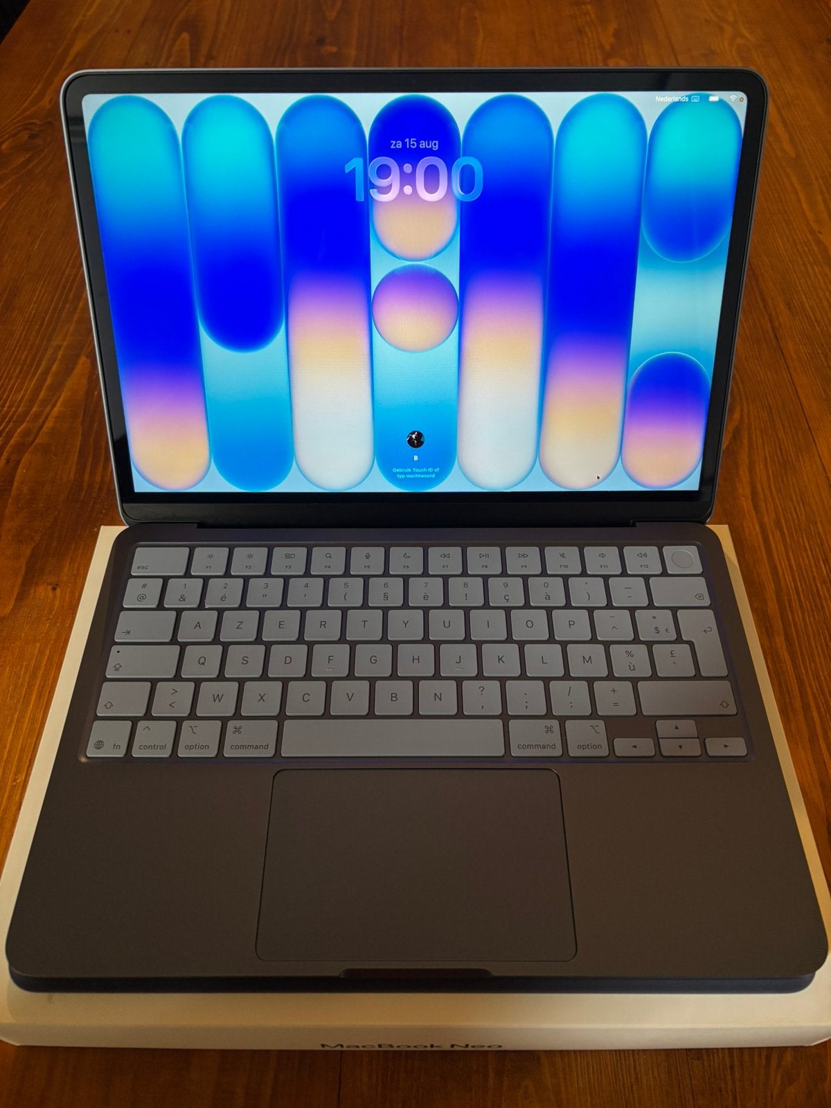Macbook Neo 512gb Touch-id (Indigo), Computers en Software, Apple Macbooks, Ophalen, 8 GB, 13 inch, 512 GB