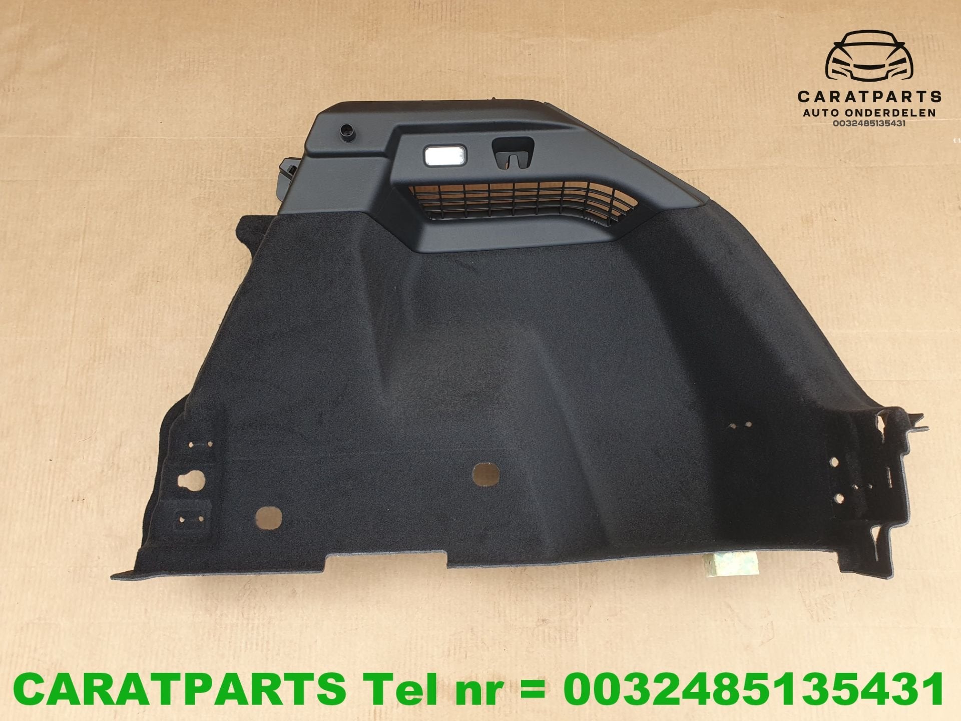 89A863880C 89A863880 Garniture de coffre bagages Audi Q4 q4, AUDI AG, Auto-Union-Strasse 1
85045  Ingolstadt, DE, Audi, Utilisé
