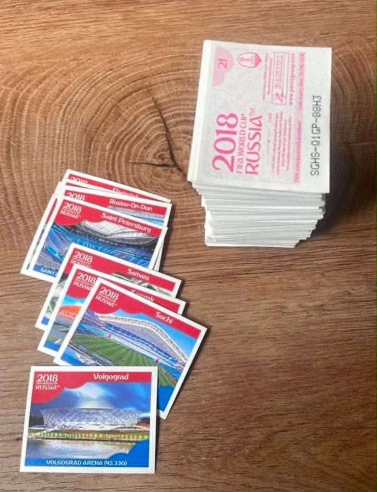 Panini wk russia rusland 2018 583 verschillende stickers, Collections, Enlèvement ou Envoi