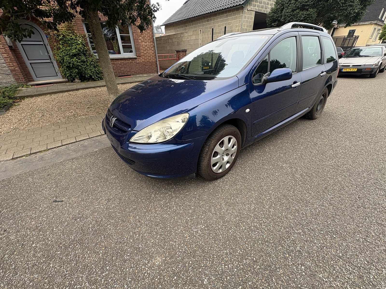 04-03-2003 - Peugeot - 307 SW - Car, Gebruikt, Bedrijf, Diesel, Overige carrosserie