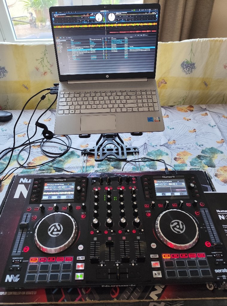 Numark NVII DJ controller, Muziek en Instrumenten, Dj-sets en Draaitafels, Ophalen, Gebruikt, Dj-set, Numark