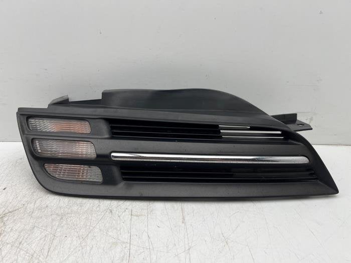 Grille van een Nissan Micra (NVT), Gebruikt, -, -, Ophalen of Verzenden