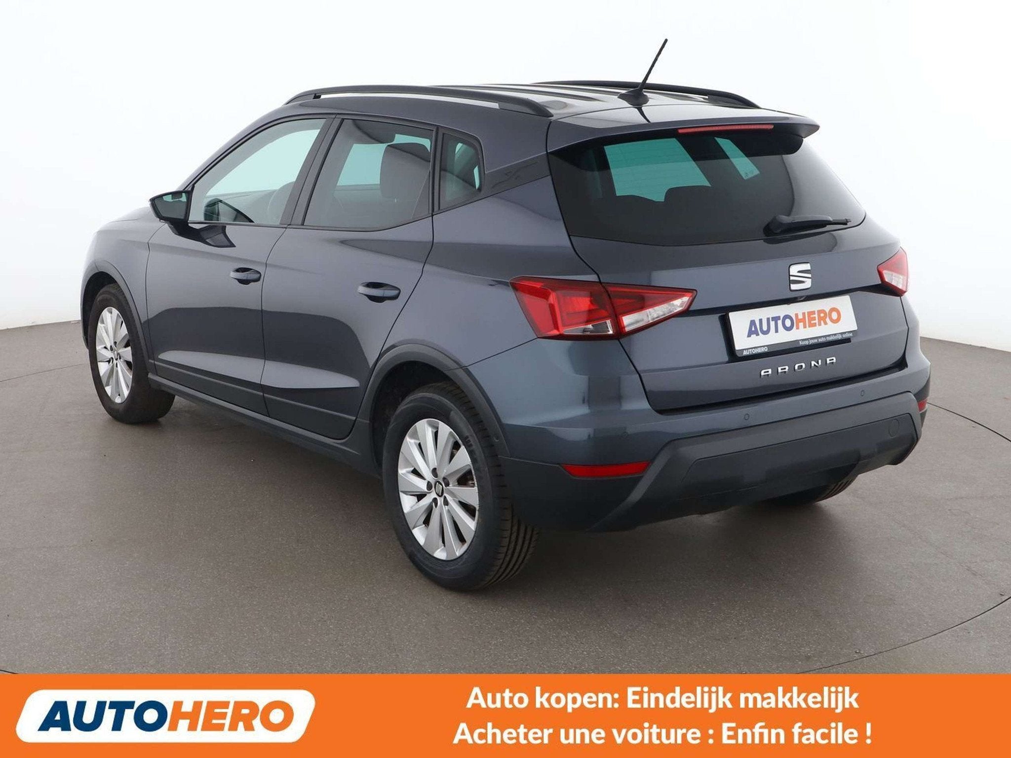 SEAT Arona 1.0 TSI Style (bj 2020, automaat), Auto's, Stof, Gebruikt, Overige brandstoffen, SUV of Terreinwagen