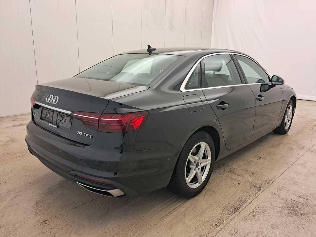 Audi a4 35 Tfsi Benzine Euro 6D Bj. 8/2022, Auto's, Audi, Automaat, 4 deurs, Verblindingsvrij grootlicht, A4
