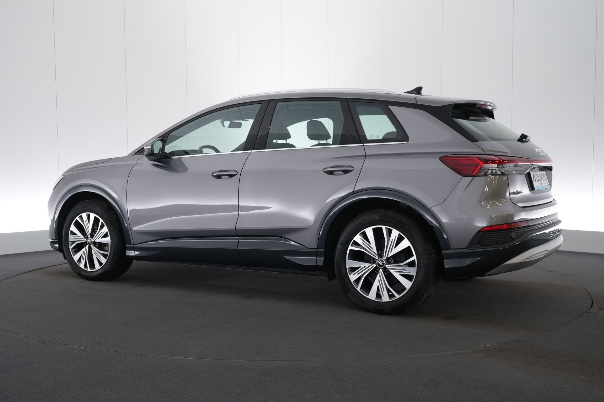 (2ESP793) AUDI Q4 E-TRON, Autos, Achat, Entreprise, Carnet d'entretien, Phares entièrement LED