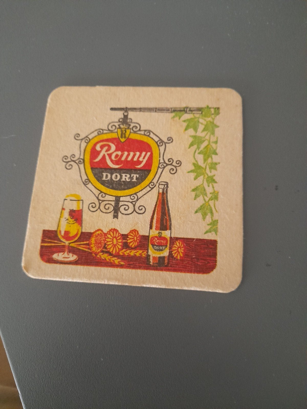 Tapis à bière Romy Dort, Enlèvement ou Envoi