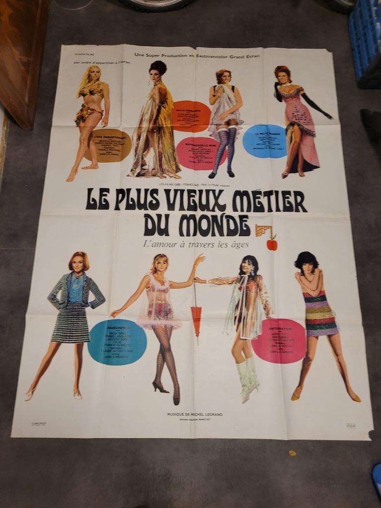 Grote filmposter Het oudste beroep ter wereld, Verzamelen, Deurposter of groter, Ophalen of Verzenden, Film en Tv, Rechthoekig Staand