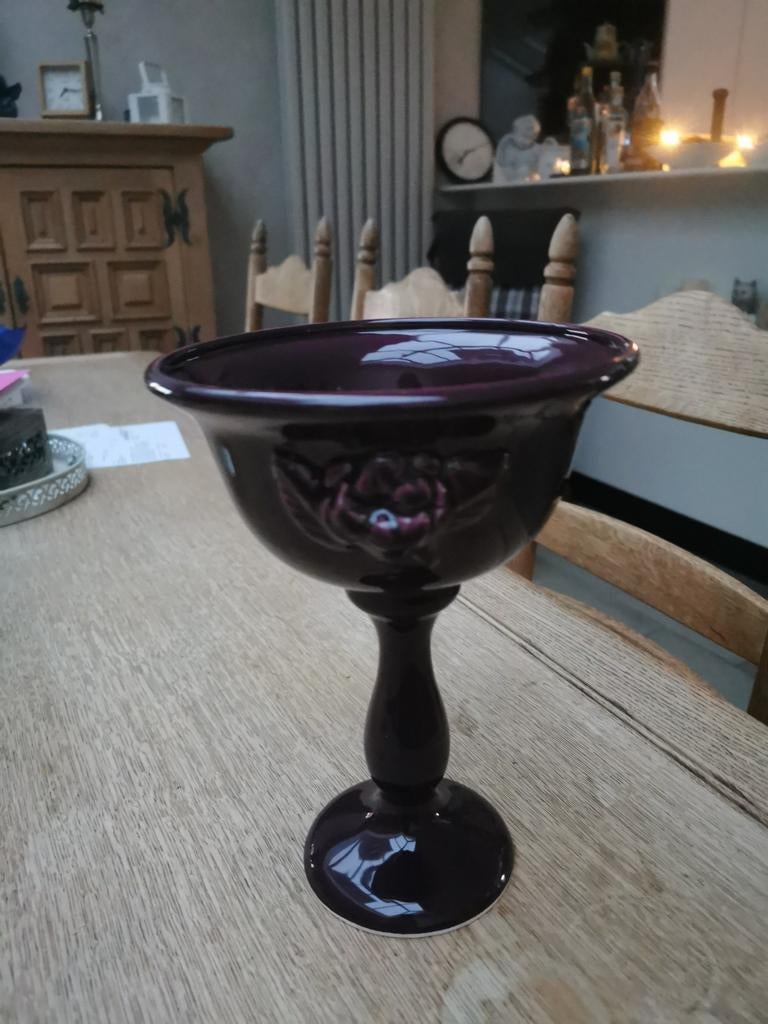 Mooie paarse fruitschaal in keramiek, Antiek en Kunst, Ophalen of Verzenden
