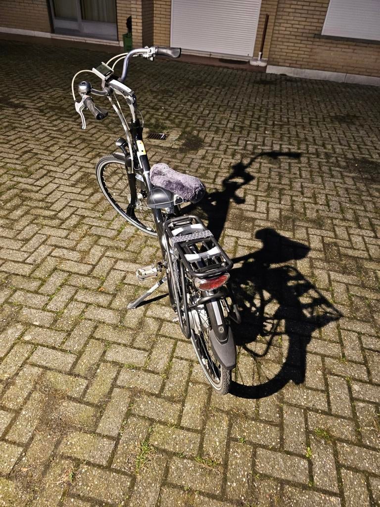 Vélo électrique Black Line Sparta pour femme, Enlèvement, Utilisé, Sparta