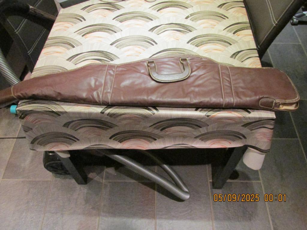 FOURREAU CARABINE cuir Browning, Collections, Enlèvement, Autres