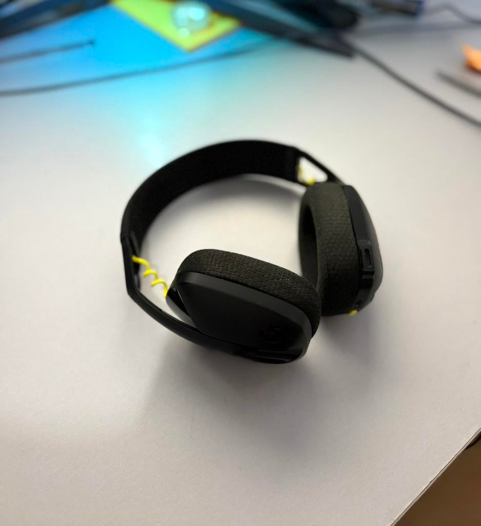 Logitech G435 Draadloze Headset, Ophalen, On-ear, Zo goed als nieuw, Draadloos