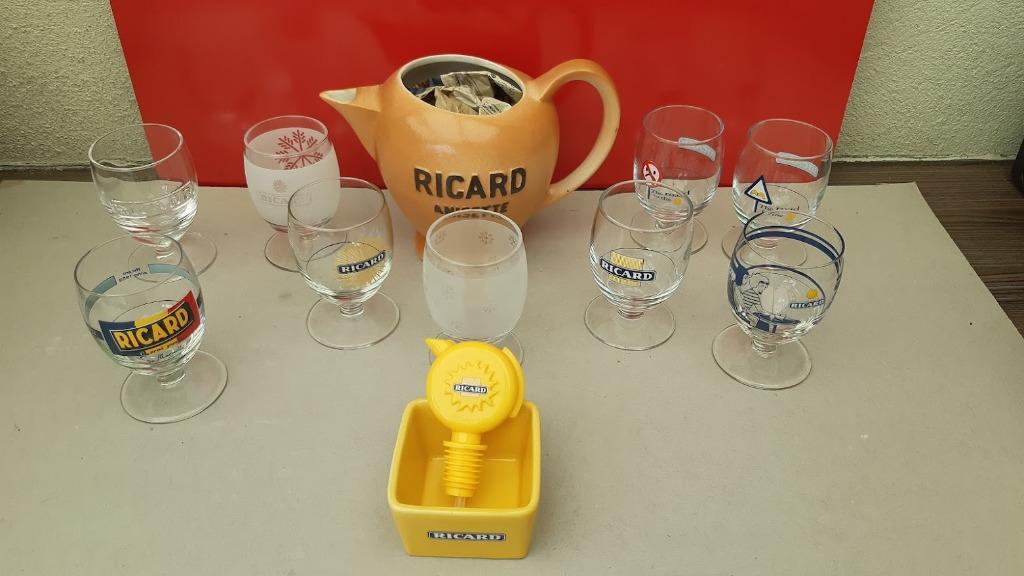 Verzameling van 9 Ricard glazen enz... zie foto's., Ophalen, Zo goed als nieuw