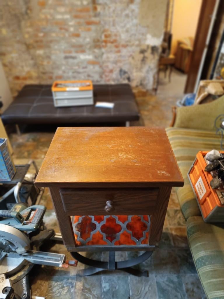 Table de nuit, Gebruikt, Minder dan 45 cm, Ophalen of Verzenden, Minder dan 55 cm