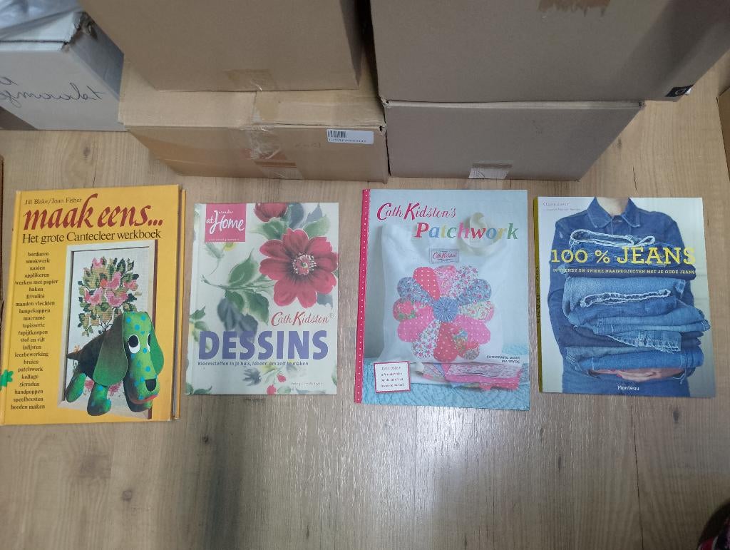 boeken pakket naaien, Hobby en Vrije tijd, Ophalen, Zo goed als nieuw
