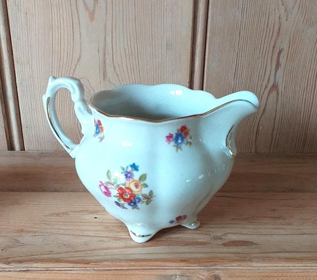 Pot à lait en porcelaine de Koenigszell (Pologne, 1950), Antiquités & Art, Enlèvement ou Envoi