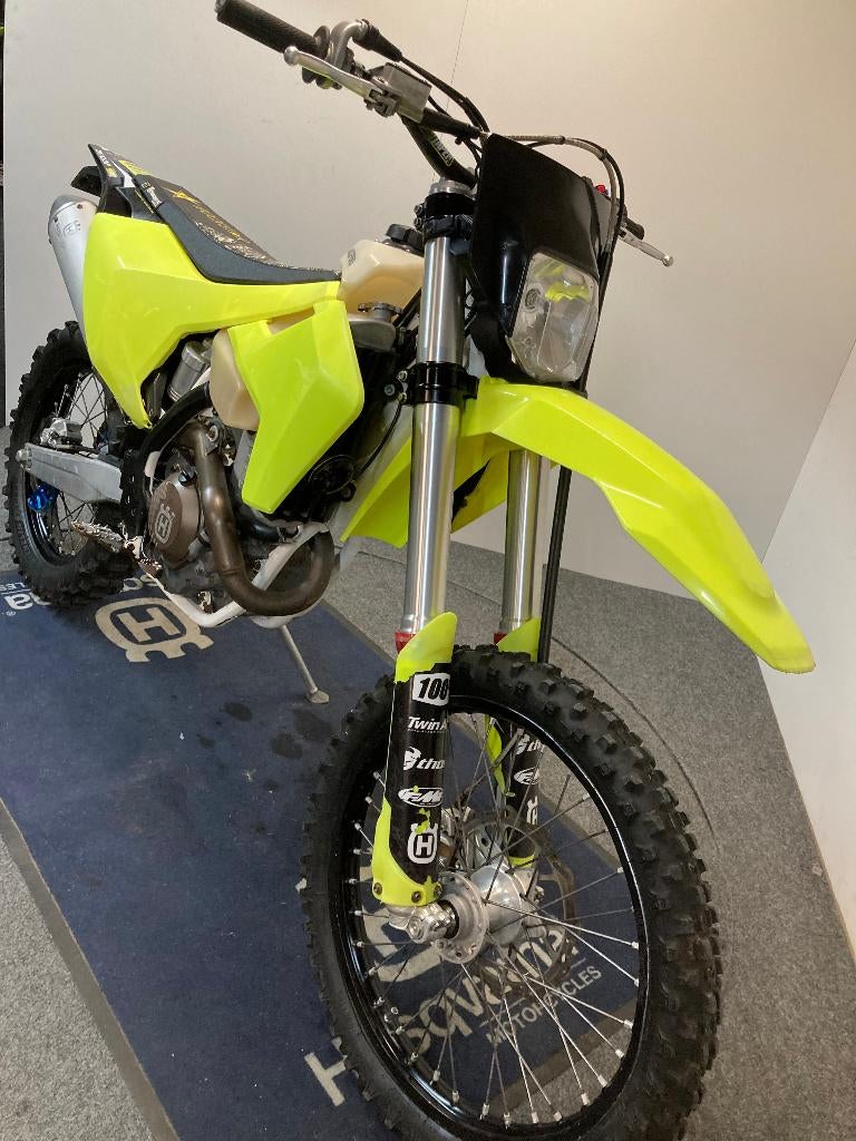 Husqvarna FE 350 MY'19 ref. LS 3237, Motoren, Bedrijf, Enduro, 11 kW of minder, Minimaal motorrijbewijs A2