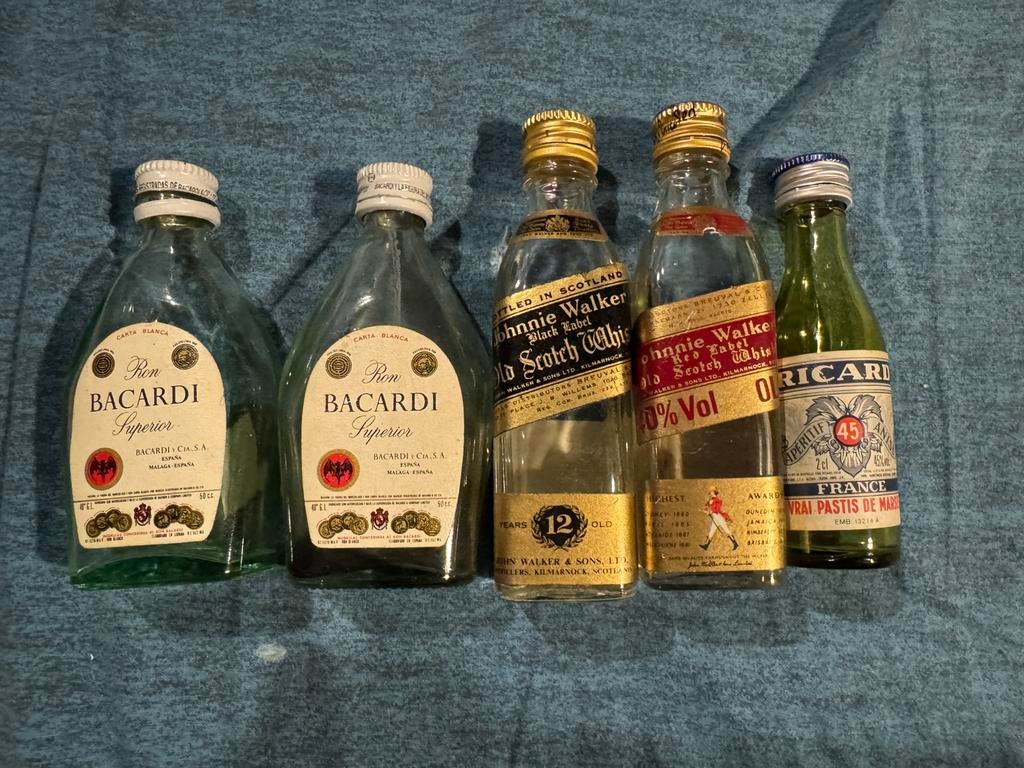 Mignonettes d’alcools années 75-80 vides pour collection, Enlèvement ou Envoi