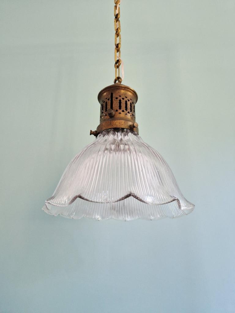 Grande suspension Holophane en verre rainuré, 1920-30, Enlèvement ou Envoi