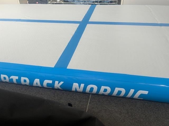 airtrack, Ophalen, Zo goed als nieuw, Blauw