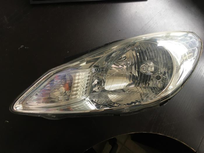 Phare gauche d'un Hyundai I10, -, 3 mois de garantie, Utilisé, Hyundai