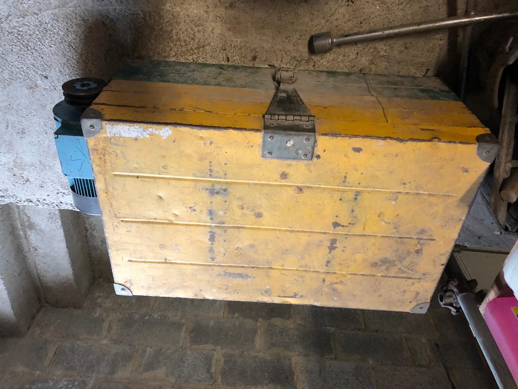 coffre a outils metalique, Doe-het-zelf en Bouw, Gereedschapskisten, Ophalen